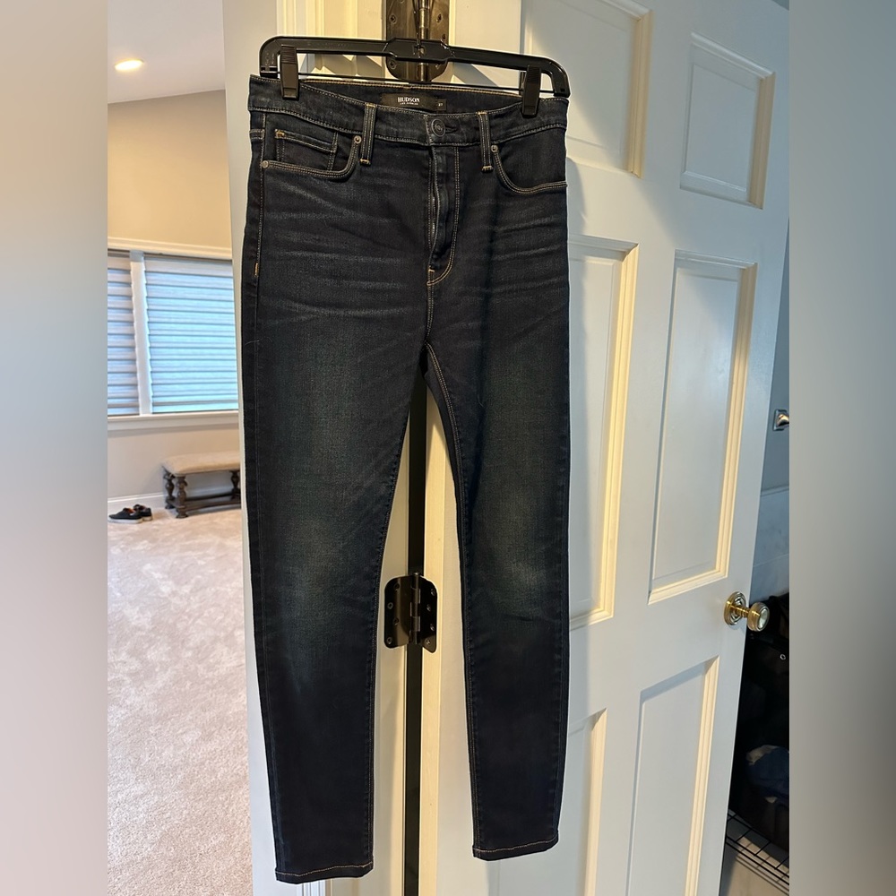 Hudson Barbara super skinny jeans size 27. Very light wear. EUC